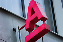 У Альфа-банка случился сбой