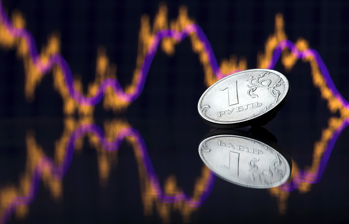 Росстат зафиксировал месячную дефляцию в сентябре впервые за год