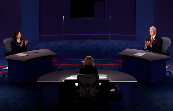 Пенс и Харрис продемонстрировали полярные взгляды на COVID-19, экономику, внешнюю политику