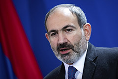 Премьер Армении призвал армянский народ к оружию