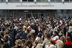 Власти Белоруссии подтвердили "определенные волнения" на предприятиях