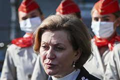 Попова заявила, что большинство заболевших COVID-19 нарушали правила