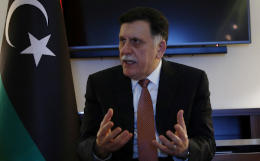 Саррадж решил остаться на посту премьера Ливии