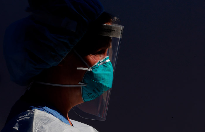 В США выявлен новый антирекорд по суточному приросту случаев COVID-19