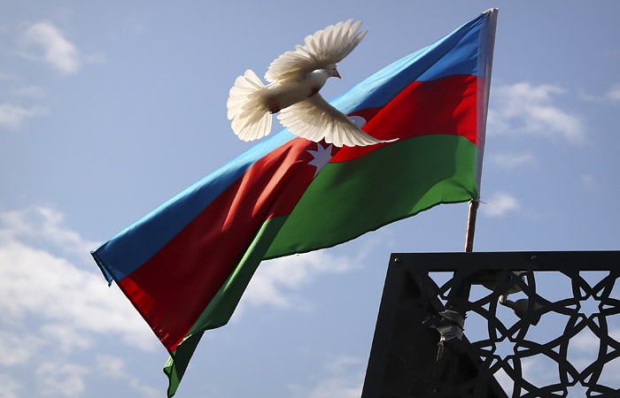Азербайджан извинился за "случайно сбитый" российский Ми-24