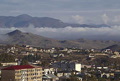 В Карабахе сообщили о войсках Азербайджана на подступах к столице НКР