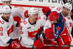 "Спартак" впервые в сезоне КХЛ победил ЦСКА