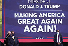 Свыше 130 охранников Трампа подхватили COVID-19