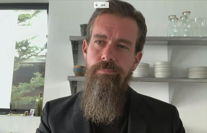 Главы Twitter и Facebook заявили о непредвзятой работе во время выборов