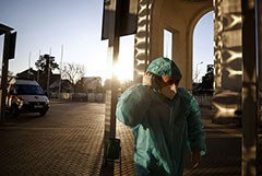 В РФ установлен новый антирекорд по числу заболевших COVID-19 за сутки