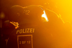 Автомобиль наехал на пешеходов в немецком городе Трир