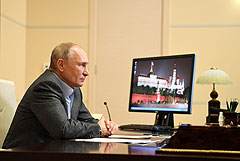 Путин пообещал помочь волонтеру из Италии с гражданством