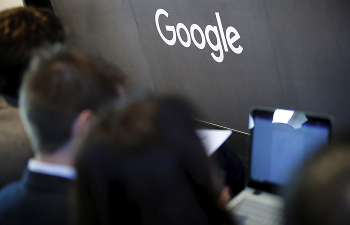 Google оштрафовали на 3 млн рублей за запрещенные сайты в поиске