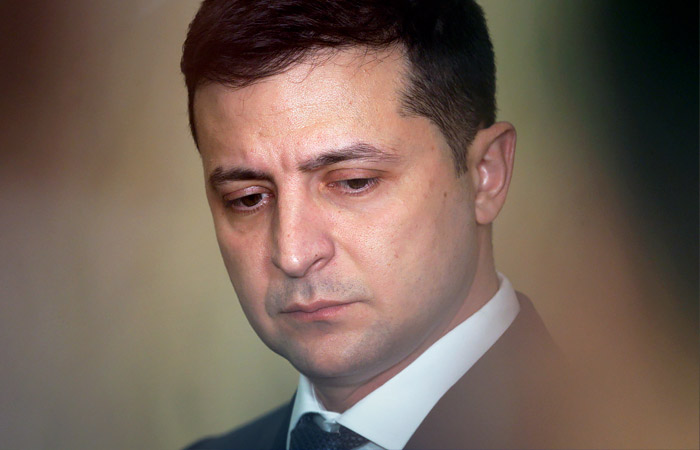 Зеленского обвинили в превышении полномочий из-за ситуации с главой КС Украины