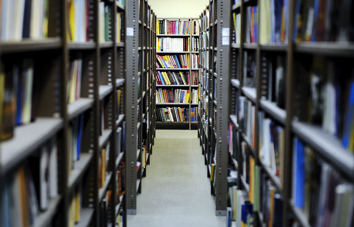 Украина запретила ввоз из РФ в 2020 году 6 "пропагандистских" детских книг