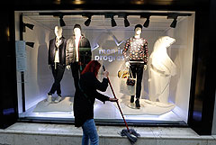 Франция ужесточит ограничения из-за COVID-19 в нескольких регионах