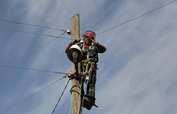 Более 20 тыс. жителей Иркутской области остались без электричества