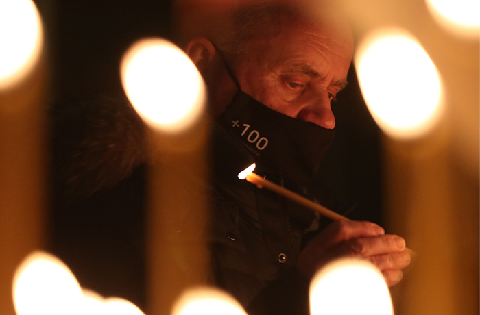 Число умерших с COVID-19 в России приблизилось к 60 500