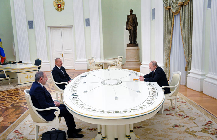 В Кремле завершились 4-часовые переговоры Путина, Алиева и Пашиняна