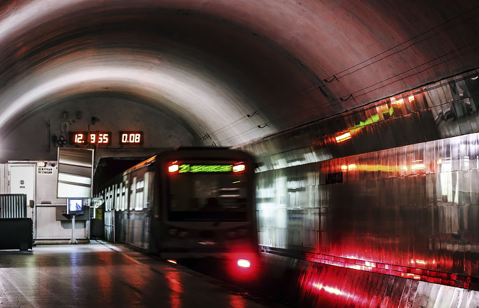 Движение на  фиолетовой ветке московского метро восстановлено