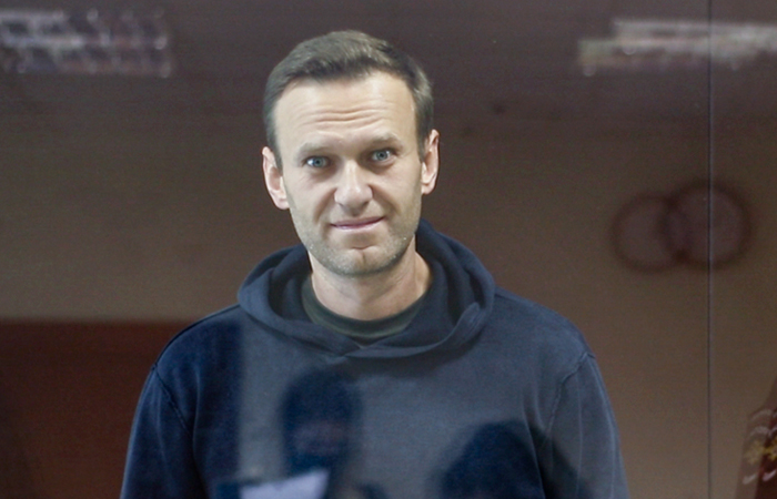 РФ выплатит Навальному компенсацию за задержание на Болотной площади