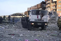 Взрыв газа полностью разрушил здание супермаркета во Владикавказе