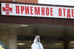 В России за сутки выявлено более 14 тыс. новых заболевших COVID-19