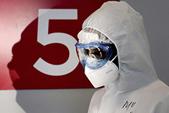 В России прирост случаев COVID-19 третьи сутки остается ниже 12 тысяч