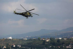 Вертолет Ми-35 совершил вынужденную посадку в Сирии