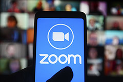 Zoom увеличила квартальную чистую прибыль в 17 раз
