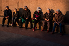 Китай будет повышать пенсионный возраст