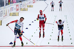 Норвежца Клебо лишили золота в масс-старте на лыжном ЧМ