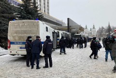 Московская полиция задержала 200 человек на форуме "Объединенных демократов"