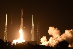 Многоразовая ступень Falcon 9 в 9-й раз успешно приземлилась на платформу
