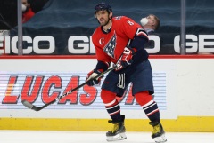 Овечкин вышел на чистое шестое место по голам в истории НХЛ