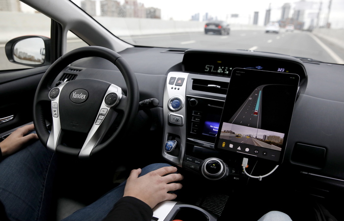 На улицах Москвы, Петербурга и Татарстана протестируют беспилотные авто