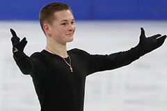 Коляда стал четвертым в короткой программе на ЧМ по фигурному катанию
