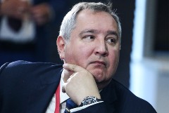В "Роскосмосе" опровергли слухи о готовящейся отставке Рогозина