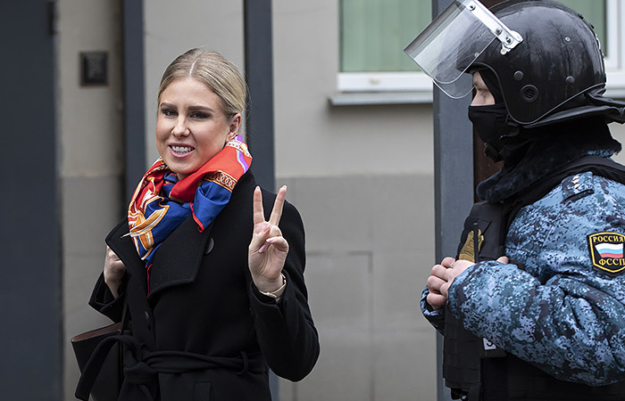 Мосгорсуд отменил домашний арест Олега Навального и Любови Соболь