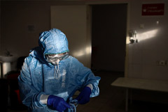 В России за сутки выявлено 9 тыс. случаев коронавируса