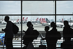 У россиян начались проблемы с возвращением рейсами со стыковкой в Стамбуле
