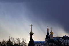 В Москву придут рекордные осадки, сильный ветер и скачки давления