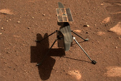 Вертолет НАСА успешно совершил первый полет на Марсе