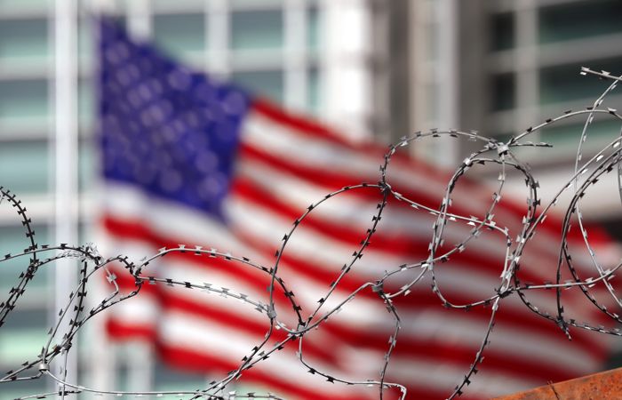 Временного поверенного в делах РФ в США вызвали в Госдепартамент