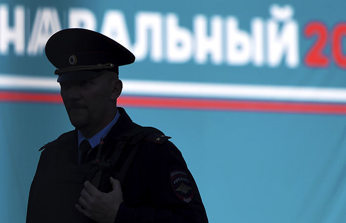 Росфинмониторинг внес "Штабы Навального" в перечень террористов и экстремистов