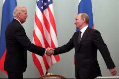 Экс-чиновники из США назвали возможные места встречи Путина и Байдена