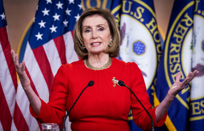 Пелоси призвала объявить "политический бойкот" пекинской Олимпиаде