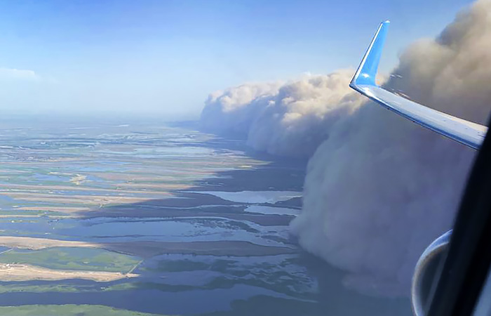 Песчаная буря дошла до Дагестана