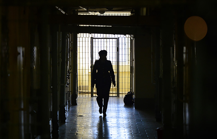 В Минюсте сочли, что перенос СИЗО из городов оградит детей от "уголовного уклада"