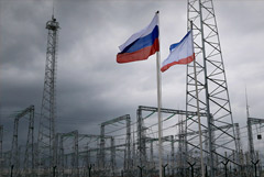 Одна из четырех ниток энергомоста в Крым оказалась повреждена